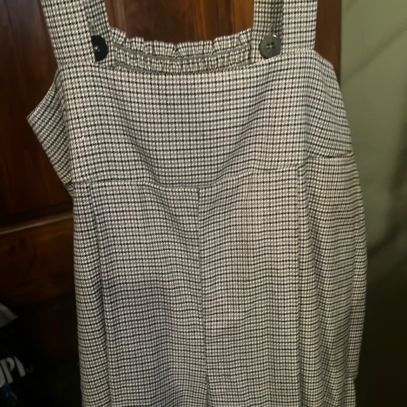 wild fable Pants - Target Wild Fable plaid houndstooth jumpsuit black tan cream size Large